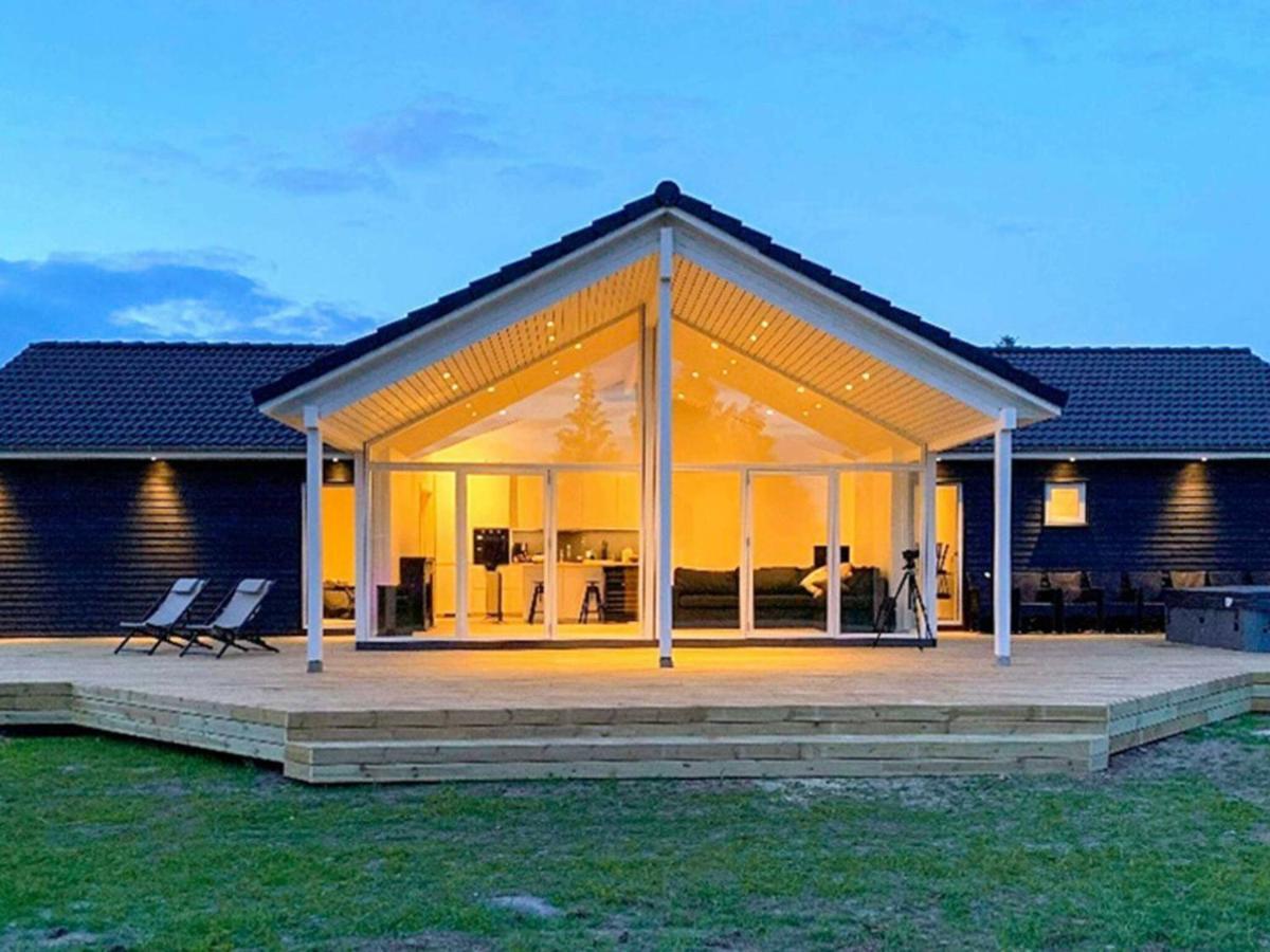 14 Person Holiday Home In V Ggerl Se Bøtø By Exterior foto
