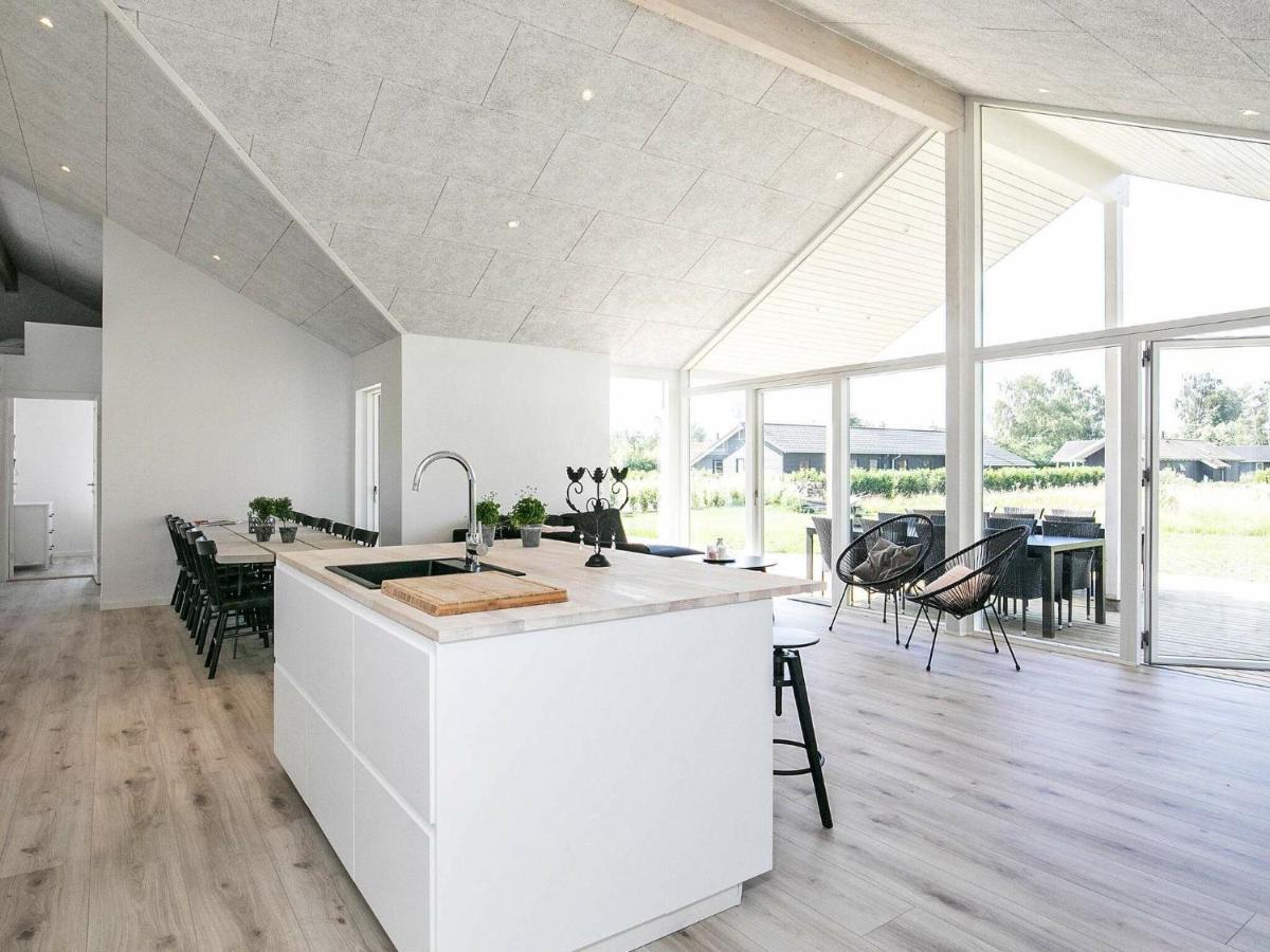 14 Person Holiday Home In V Ggerl Se Bøtø By Exterior foto