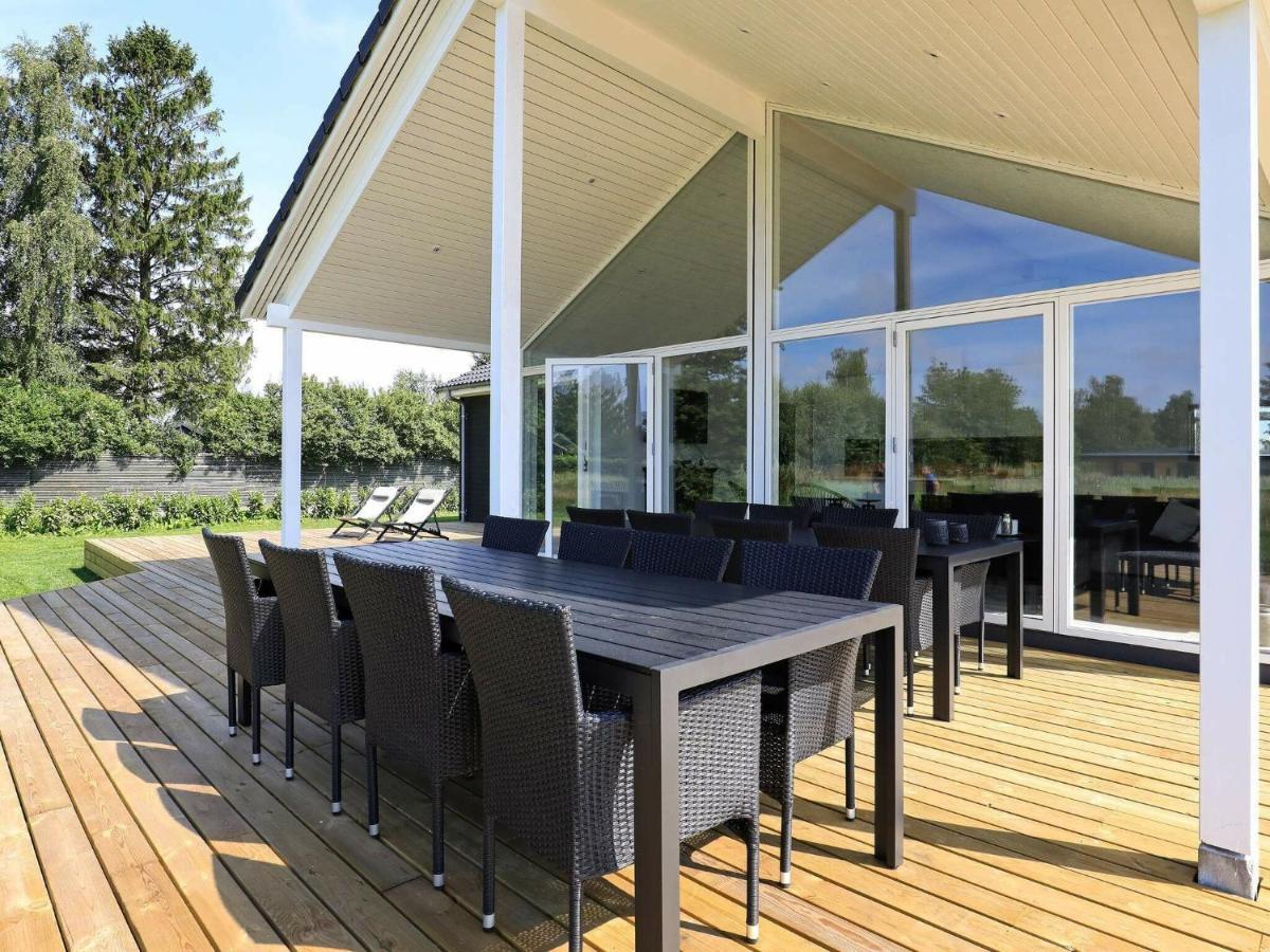 14 Person Holiday Home In V Ggerl Se Bøtø By Exterior foto